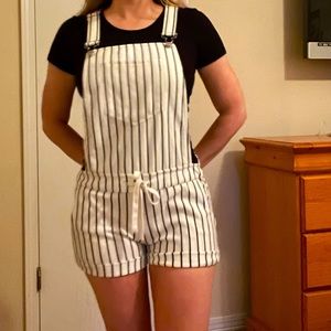 Striped short overalls